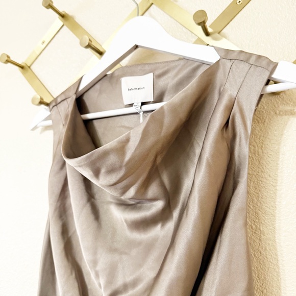 NWT Reformation Dessa Satin Maxi Slip Cowl Bias Neck Dress in Taupe size 10 - Picture 12 of 13